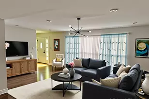 16062 Woodlawn E Ave, South Holland, IL 60473 - Photo 5