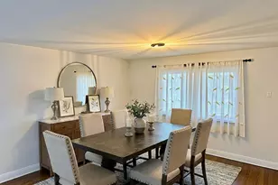 16062 Woodlawn E Ave, South Holland, IL 60473 - Photo 9