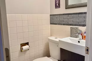 16062 Woodlawn E Ave, South Holland, IL 60473 - Photo 15