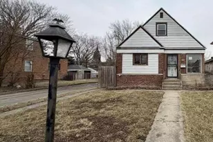 1593 Kenilworth Dr, Calumet City, IL 60409 - Photo 1