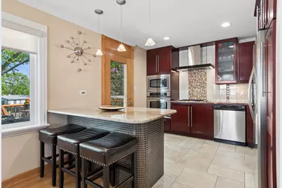 770 Easy Street, Glendale Heights, IL 60139 - Photo 9