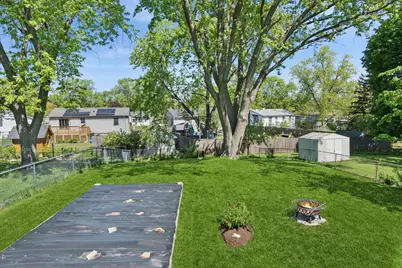 770 Easy Street, Glendale Heights, IL 60139 - Photo 23