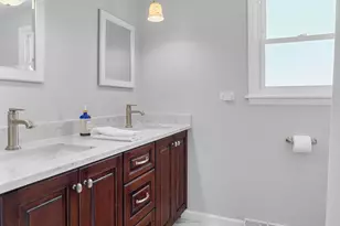 802 Timber Ln, Darien, IL 60561 - Photo 17