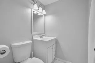 802 Timber Ln, Darien, IL 60561 - Photo 21