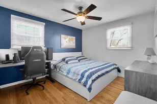 802 Timber Ln, Darien, IL 60561 - Photo 13