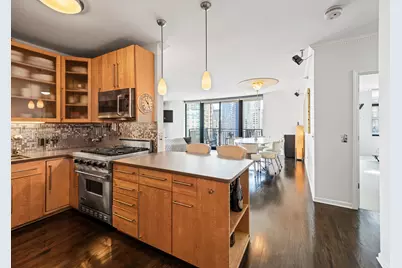 630 N State Street #2601, Chicago, IL 60654 - Photo 5