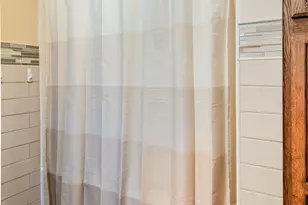 7621 E 3000S Rd, Saint Anne, IL 60964 - Photo 13