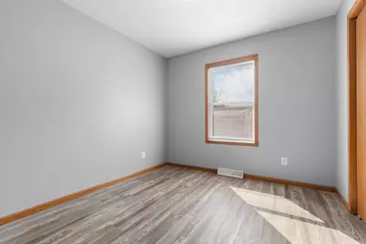 2523 Bluffside Drive, Rockford, IL 61109 - Photo 9