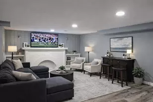 527 Gordon Ave, Calumet City, IL 60409 - Photo 9