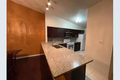 1751 Ranchview Drive, Naperville, IL 60565 - Photo 3