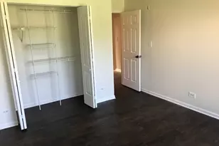 1751 Ranchview Dr, Naperville, IL 60565 - Photo 9