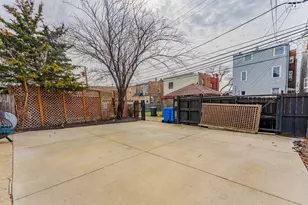 441 E 42nd St, Chicago, IL 60653 - Photo 43