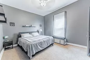 441 E 42nd St, Chicago, IL 60653 - Photo 27