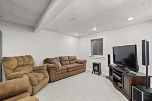 424 Big Cloud Pass, Lake in the Hills, IL 60156 - Photo 33