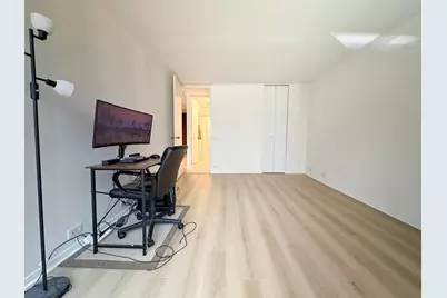 360 E Randolph Street #2006, Chicago, IL 60601 - Photo 9