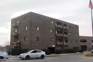 7610 W Grand Ave, Elmwood Park, IL 60707 - Photo 1