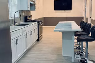 11725 S Morgan St, Chicago, IL 60643 - Photo 5