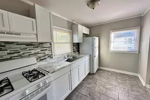 1061 Cottage Pl, Joliet, IL 60436 - Photo 11