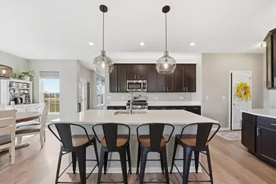 21127 Coventry Circle, Shorewood, IL 60404 - Photo 11