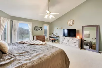 334 Bristol Lane, Fox River Grove, IL 60021 - Photo 17