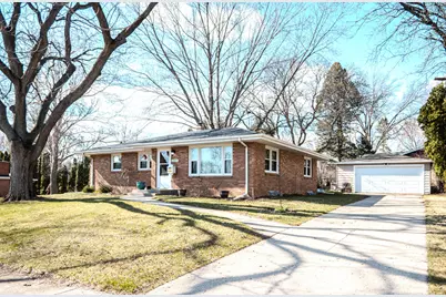 2807 Carmac Road, Rockford, IL 61101 - Photo 1