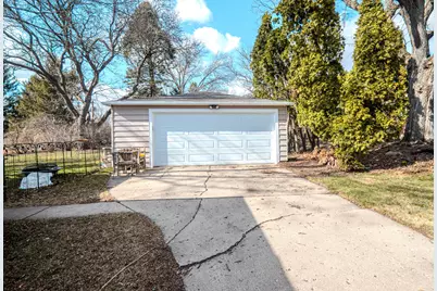 2807 Carmac Road, Rockford, IL 61101 - Photo 3