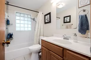 2807 Carmac Rd, Rockford, IL 61101 - Photo 13