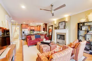 5526 N Winthrop Ave, Chicago, IL 60640 - Photo 5