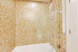 5526 N Winthrop Ave, Chicago, IL 60640 - Photo 29