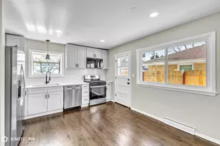 11011 W Roosevelt Rd, Westchester, IL 60154 - Photo 13