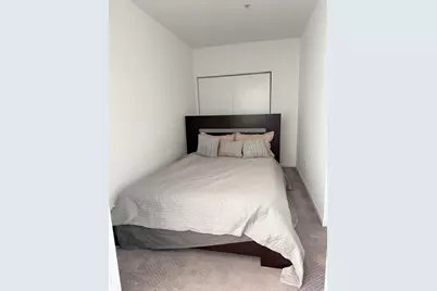 21 W Chestnut Street #1708, Chicago, IL 60610 - Photo 7