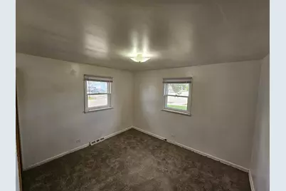 8500 Parkside Avenue, Burbank, IL 60459 - Photo 23
