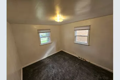 8500 Parkside Avenue, Burbank, IL 60459 - Photo 25
