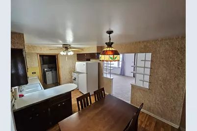 8500 Parkside Avenue, Burbank, IL 60459 - Photo 11