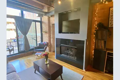 1250 W Van Buren Street #208, Chicago, IL 60607 - Photo 3