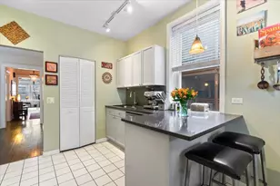 1351 W Sunnyside Ave, Chicago, IL 60640 - Photo 15