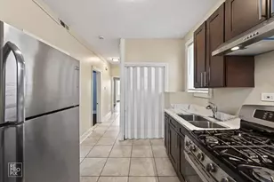 738 E Marquette Rd, Chicago, IL 60637 - Photo 17