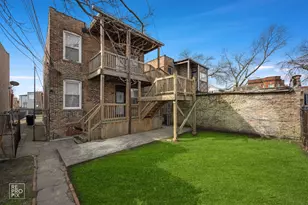 738 E Marquette Rd, Chicago, IL 60637 - Photo 27