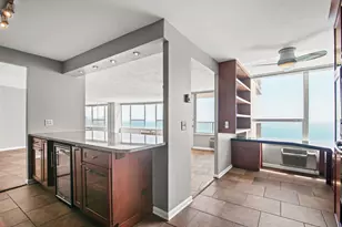 940 W Glenlake Ave, Chicago, IL 60660 - Photo 15