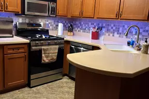 11418 Algonquin Rd, Huntley, IL 60142 - Photo 9