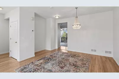 24 Village Station Lane, Grayslake, IL 60030 - Photo 5