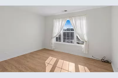 24 Village Station Lane, Grayslake, IL 60030 - Photo 13