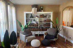 6513 Pine Hollow Rd, Carpentersville, IL 60110 - Photo 5