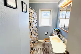 570 1st N St, Wellington, IL 60973 - Photo 7