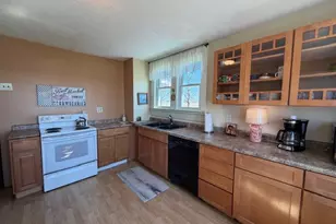 915 E Emery Rd, Maroa, IL 61756 - Photo 3