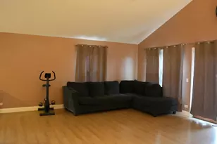 170 Inverness Ct, Elk Grove Village, IL 60007 - Photo 5