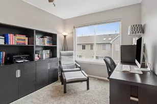 2779 Woodmere Dr, Darien, IL 60561 - Photo 17