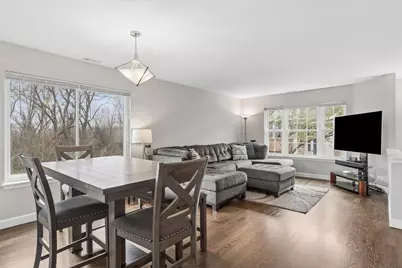 2779 Woodmere Drive #2779, Darien, IL 60561 - Photo 5