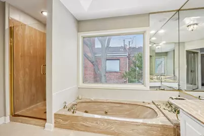 19 Landmark Avenue #19, Northfield, IL 60093 - Photo 27