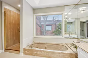 19 Landmark Ave, Northfield, IL 60093 - Photo 27